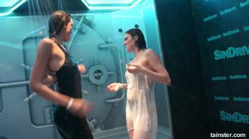 Shy girls get wet Screencap 59 on www.sinx.com