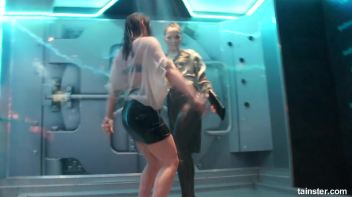 Shy girls get wet Screencap 75 on www.sinx.com