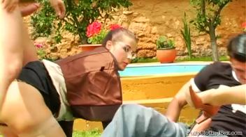 Business Babes Get It The Fully Clothed Way Screencap 57 on www.sinx.com