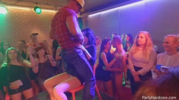 Party Hardcore Gone Crazy Vol. 41 Single Cut: Part 2 - Cam 1 Screencap 22 on www.sinx.com