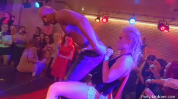 Party Hardcore Gone Crazy Vol. 41 Single Cut: Part 2 - Cam 1 Screencap 55 on www.sinx.com