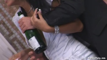 Pussy Mansion Part 1 Screencap 23 on www.sinx.com