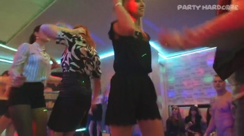 Party Hardcore Gone Crazy Vol. 28 Part 6 - Cam 2 Screencap 71 on www.sinx.com