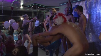 Welcome To The Mad House Part 6 - Cam 3 Screencap 71 on www.sinx.com