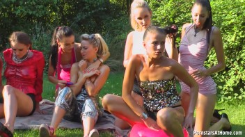 Oiled up Sluts Cam 1 Screencap 26 on www.sinx.com