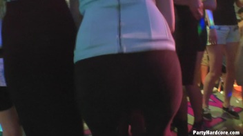 Party Hardcore Gone Crazy Vol. 13 Part 5 - Cam 3 Screencap 28 on www.sinx.com