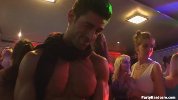 Party Hardcore Gone Crazy Vol. 13 Part 5 - Cam 3 Screencap 43 on www.sinx.com