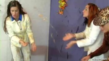 Business Women Egg Fight! Screencap 32 on www.sinx.com