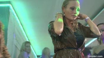 Pornstar Flirt Part 4 - Cam 3 Screencap 46 on www.sinx.com