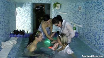 Jean Queens Ready When Wet Part 1 Screencap 22 on www.sinx.com