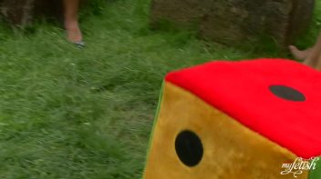 Dressed To Impress Sex Screencap 5 on www.sinx.com