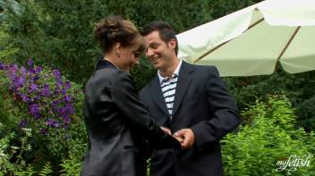 Dressed To Impress Sex Screencap 23 on www.sinx.com