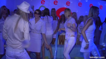 White Sensation Part 2 - Cam 1 Screencap 25 on www.sinx.com