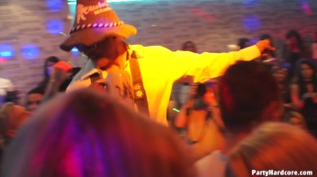 Party Hardcore Gone Crazy Vol. 9 Part 3 - Cam 3 Screencap 54 on www.sinx.com