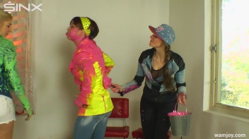 Let the Wet and Messy Paint Games Begin! Screencap 27 on www.sinx.com
