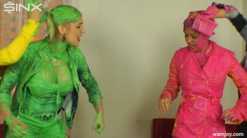 Let the Wet and Messy Paint Games Begin! Screencap 55 on www.sinx.com