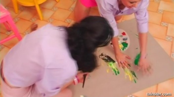 A Very Intense Finger Painting Session Screencap 26 on www.sinx.com