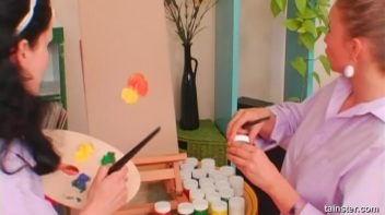 A Very Intense Finger Painting Session Screencap 4 on www.sinx.com