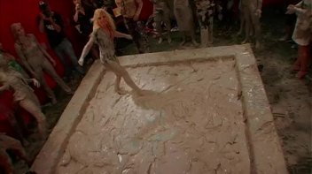 Double Feature Of Mud Destruction Screencap 118 on www.sinx.com