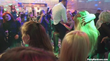 Party Hardcore Gone Crazy Vol. 32 Part 1 - Cam 3 Screencap 56 on www.sinx.com