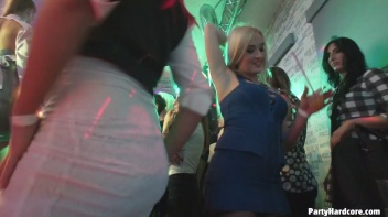 Party Hardcore Gone Crazy Vol. 32 Part 1 - Cam 3 Screencap 14 on www.sinx.com