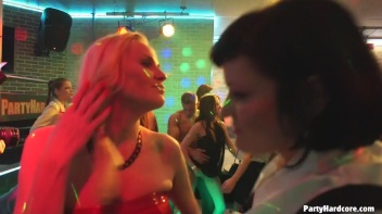 Party Hardcore Gone Crazy Vol. 32 Part 1 - Cam 3 Screencap 20 on www.sinx.com