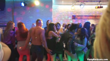 Party Hardcore Gone Crazy Vol. 32 Part 1 - Cam 3 Screencap 22 on www.sinx.com