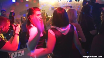 Party Hardcore Gone Crazy Vol. 32 Part 1 - Cam 3 Screencap 46 on www.sinx.com