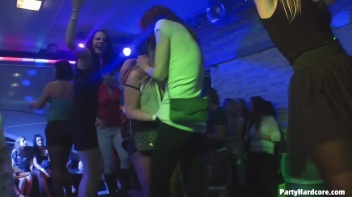 Party Hardcore Gone Crazy Vol. 32 Part 7 - Cam 1 Screencap 85 on www.sinx.com