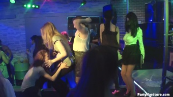 Party Hardcore Gone Crazy Vol. 32 Part 7 - Cam 1 Screencap 32 on www.sinx.com