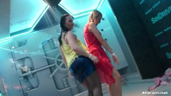 Dirty, naughty and wet dancing Screencap 57 on www.sinx.com