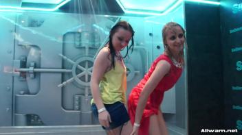 Dirty, naughty and wet dancing Screencap 66 on www.sinx.com