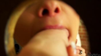 Sharka Blue Covered In White Screencap 10 on www.sinx.com