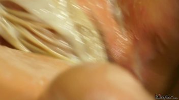 Sharka Blue Covered In White Screencap 66 on www.sinx.com