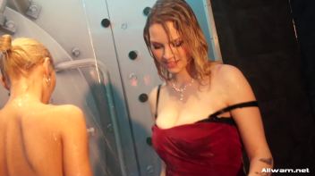 Sexy And Satisfied Shower Freaks Screencap 41 on www.sinx.com