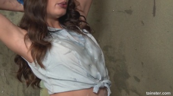 Hard Hat Cum Bunny Takes A Break! Screencap 17 on www.sinx.com