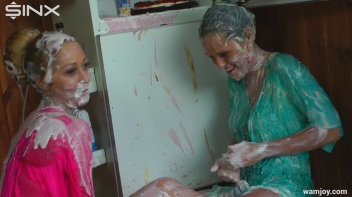 Sweet Toothed Babes Splosh With Puddings Screencap 34 on www.sinx.com