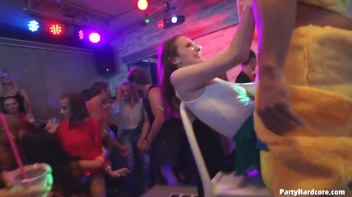 Party Hardcore Gone Crazy Vol. 30 Part 1 - Cam 4 Screencap 81 on www.sinx.com