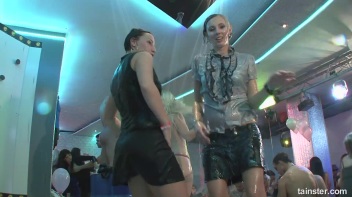 Welcome To The Mad House Part 5 - Cam 4 Screencap 6 on www.sinx.com