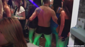 Party Hardcore Gone Crazy Vol. 6 Part 1 - Cam 3 Screencap 8 on www.sinx.com