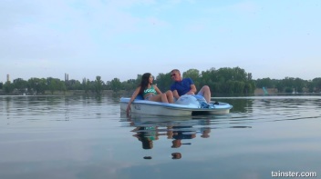 Boats And Hoes, Girl Blows Him Good On The Boat Screencap 4 on www.sinx.com