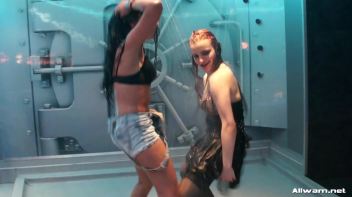 Shower Down With Your Bad Selves! Screencap 16 on www.sinx.com