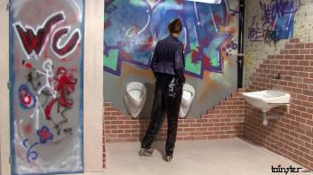 Gloves Won't Protect Her From The Slime Blast! Screencap 2 on www.sinx.com