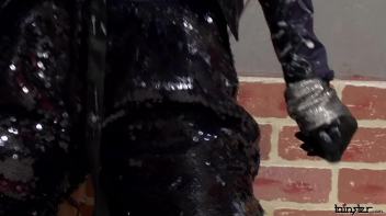 Gloves Won't Protect Her From The Slime Blast! Screencap 32 on www.sinx.com