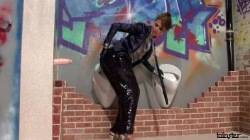 Gloves Won't Protect Her From The Slime Blast! Screencap 36 on www.sinx.com