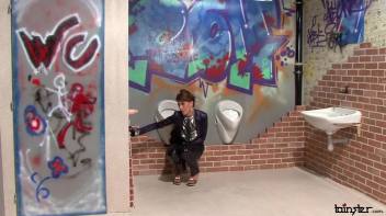 Gloves Won't Protect Her From The Slime Blast! Screencap 5 on www.sinx.com