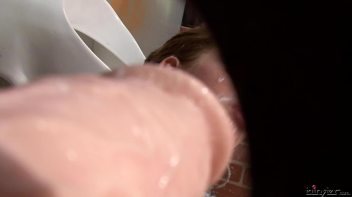 Gloves Won't Protect Her From The Slime Blast! Screencap 68 on www.sinx.com