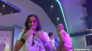 Satin Skeeters Part 5 - Cam 4 Screencap 69 on www.sinx.com