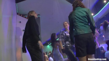 Satin Skeeters Part 5 - Cam 4 Screencap 9 on www.sinx.com