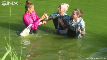 Catfighting Cuties Getting Wet And Messy Screencap 19 on www.sinx.com